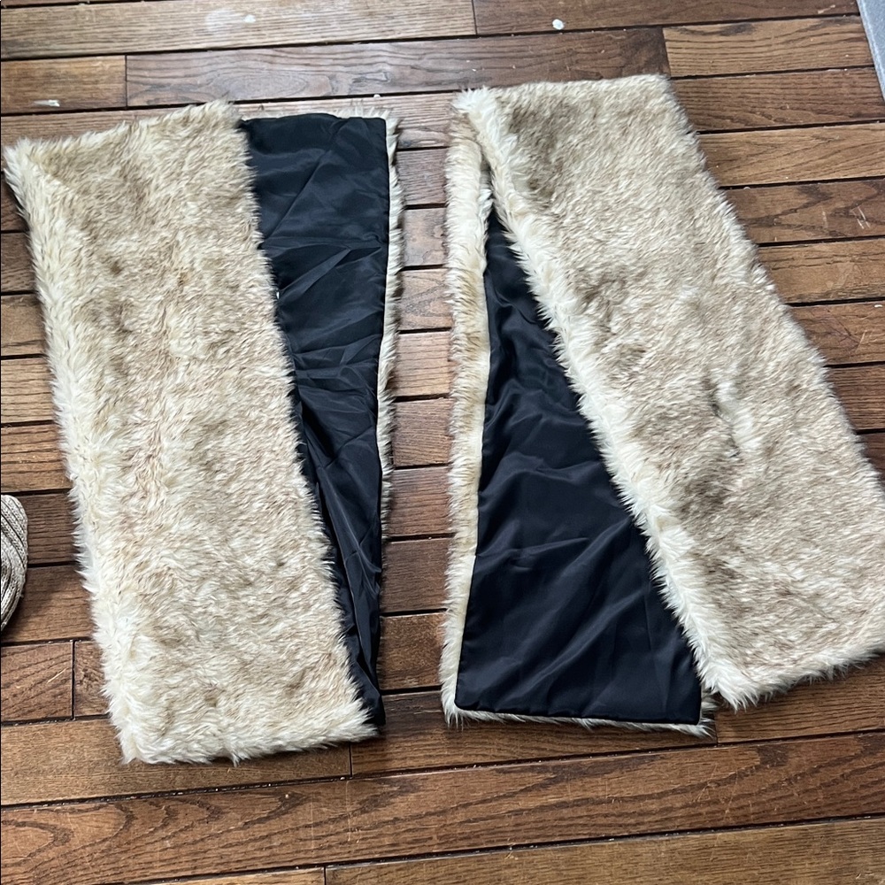 Faux Fur Scarf Stole in Light Beige with Black Lining